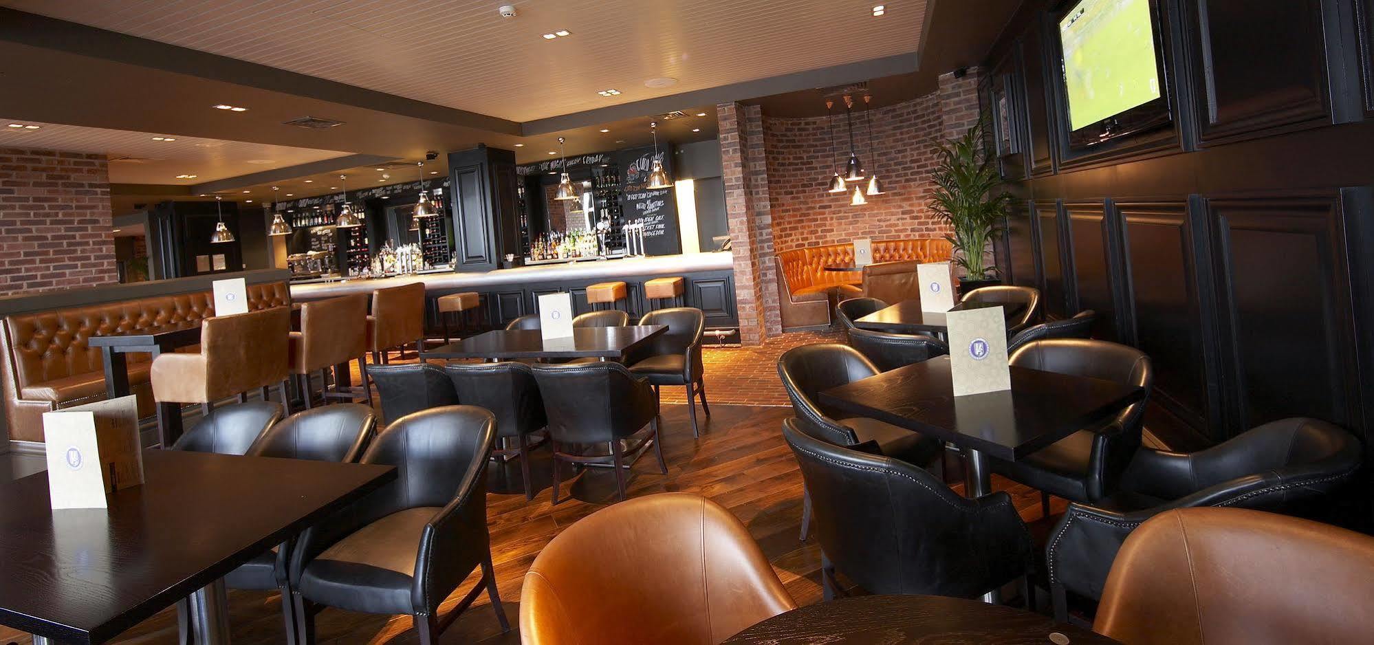 Village Hotel Manchester Ashton Exteriér fotografie